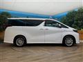 2021 Toyota Alphard Hybrid