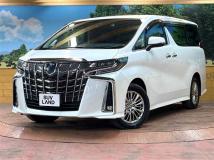 2022 Toyota Alphard Hybrid