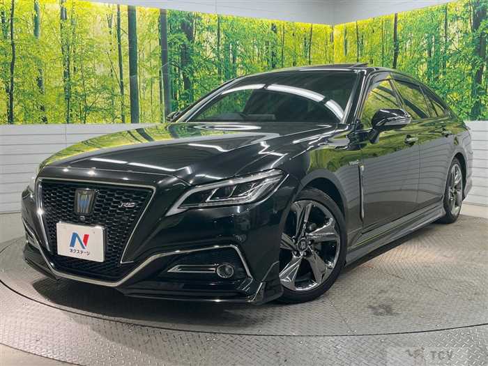 2018 Toyota Crown Hybrid