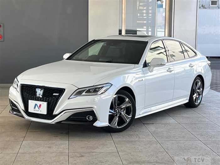 2018 Toyota Crown Hybrid