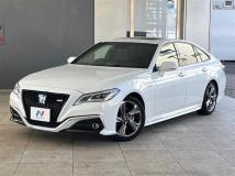 2018 Toyota Crown Hybrid