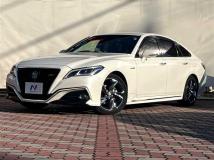 2018 Toyota Crown Hybrid