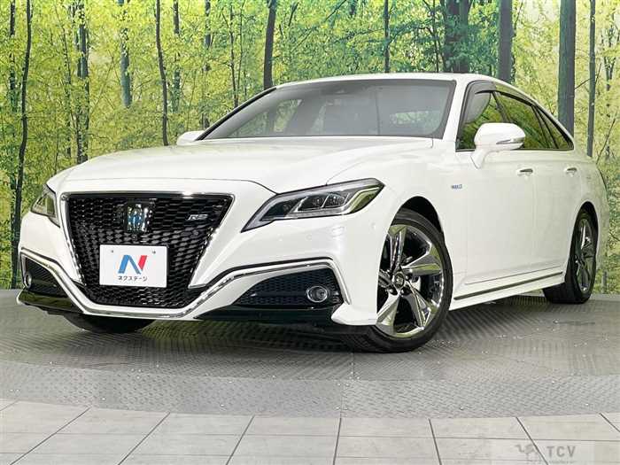 2018 Toyota Crown Hybrid