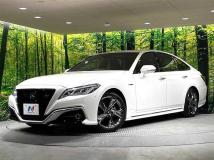 2019 Toyota Crown Hybrid