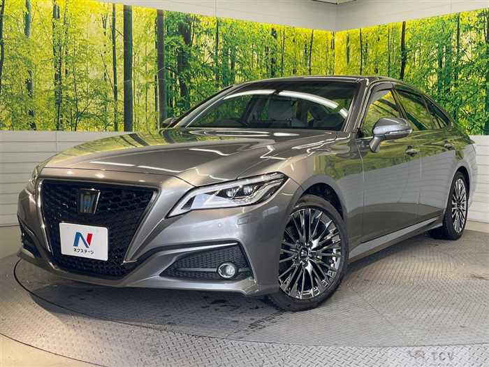 2022 Toyota Crown Hybrid