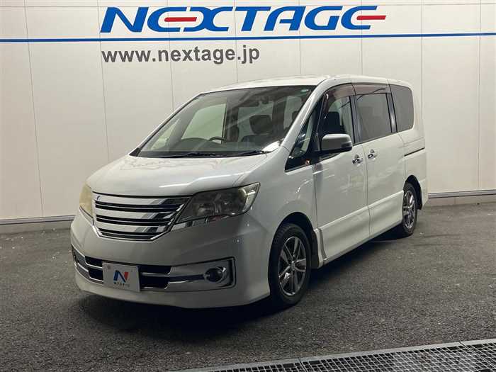 2011 Nissan Serena