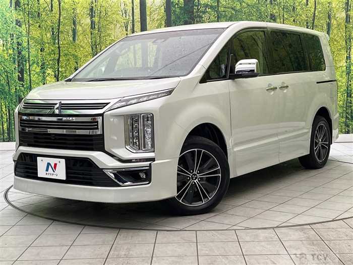 2019 Mitsubishi Delica D5