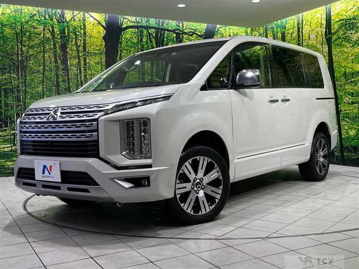 2021 Mitsubishi Delica D5