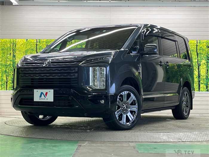 2022 Mitsubishi Delica D5