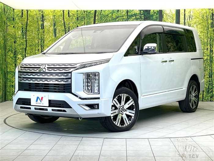 2022 Mitsubishi Delica D5