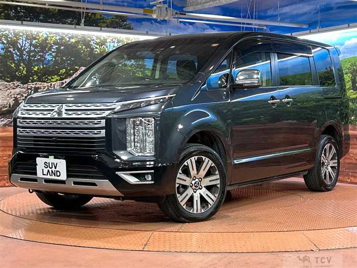 2023 Mitsubishi Delica D5