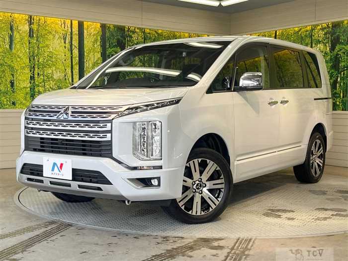2023 Mitsubishi Delica D5