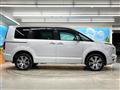 2024 Mitsubishi Delica D5