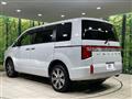 2024 Mitsubishi Delica D5