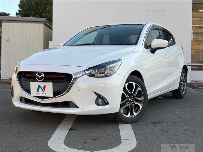 2015 Mazda Demio