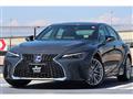 2021 Lexus IS
