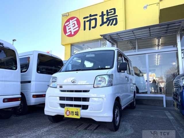 2017 Daihatsu Hijet Cargo