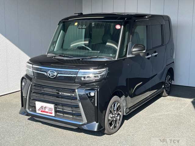 2023 Daihatsu Tanto Custom