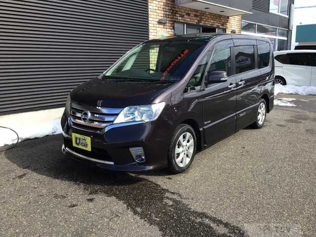 2013 Nissan Serena