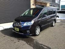 2013 Nissan Serena
