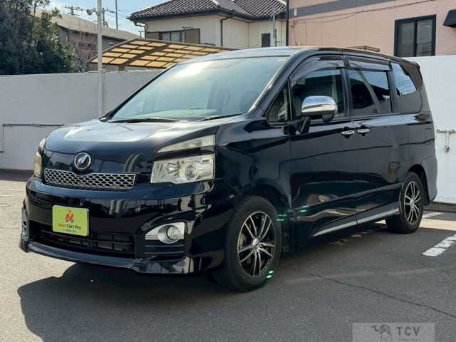 2012 Toyota Voxy