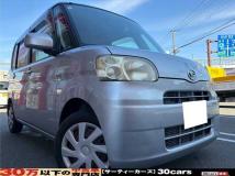 2011 Daihatsu Tanto