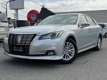 2017 Toyota Crown