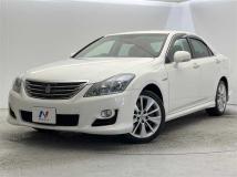 2009 Toyota Crown Hybrid