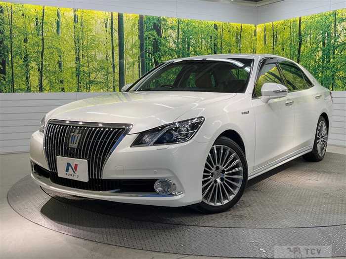 2014 Toyota Crown Majesta