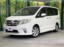 2013 Nissan Serena