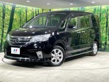 2013 Nissan Serena
