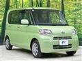 2011 Daihatsu Tanto
