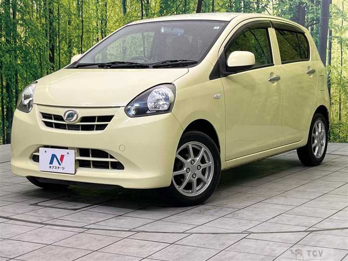 2011 Daihatsu Mira Es