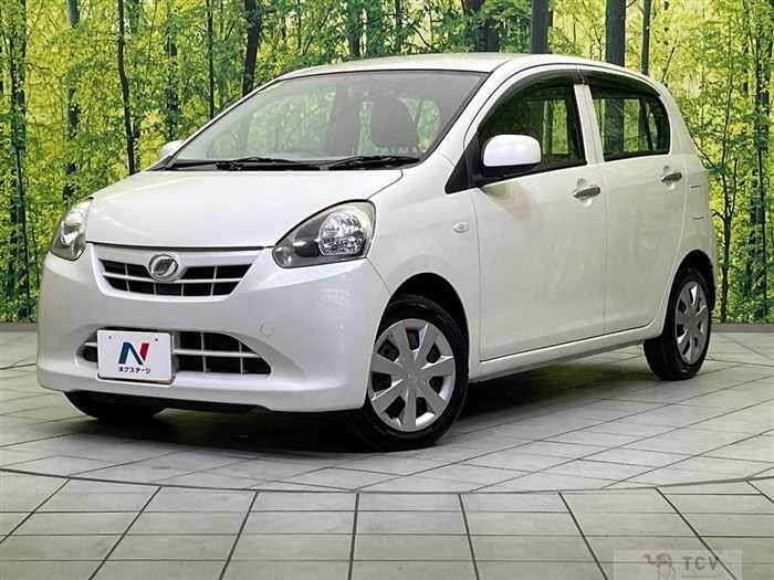2013 Daihatsu Mira Es