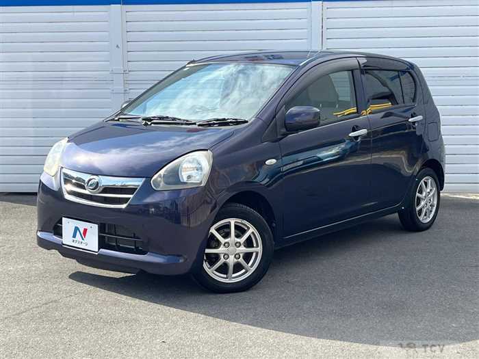 2013 Daihatsu Mira Es