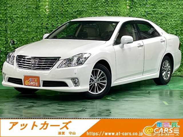 2012 Toyota Crown