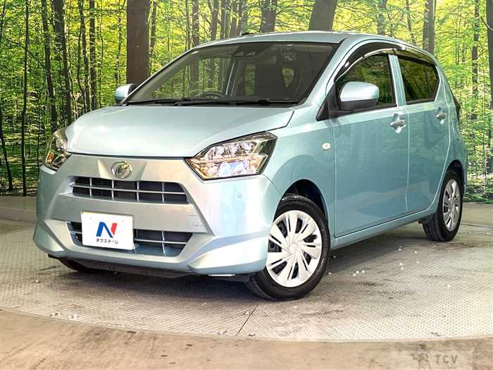 2017 Daihatsu Mira Es