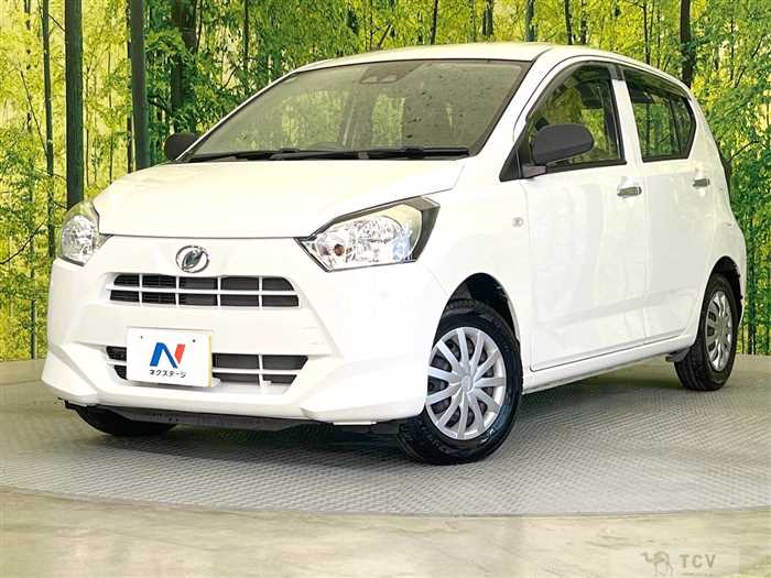 2017 Daihatsu Mira Es