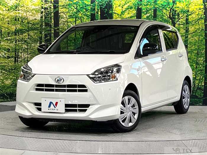 2017 Daihatsu Mira Es