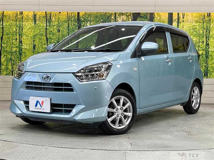2017 Daihatsu Mira Es