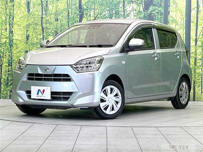 2018 Daihatsu Mira Es
