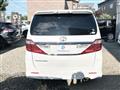2011 Toyota Alphard G