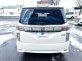 2014 Nissan Elgrand