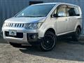 2010 Mitsubishi Delica D5