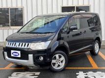 2009 Mitsubishi Delica D5