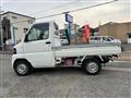 2009 Mitsubishi Minicab Truck