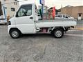 2009 Mitsubishi Minicab Truck