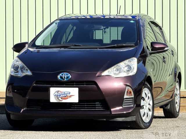 2013 Toyota AQUA