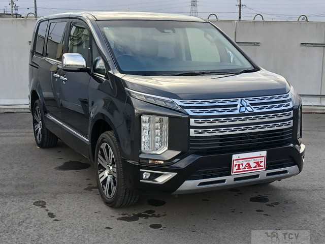 2023 Mitsubishi Delica D5