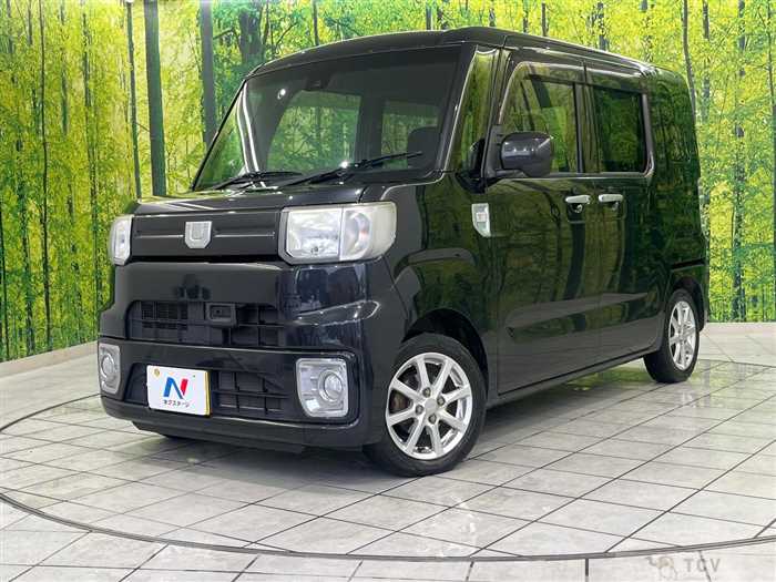 2017 Daihatsu WAKE